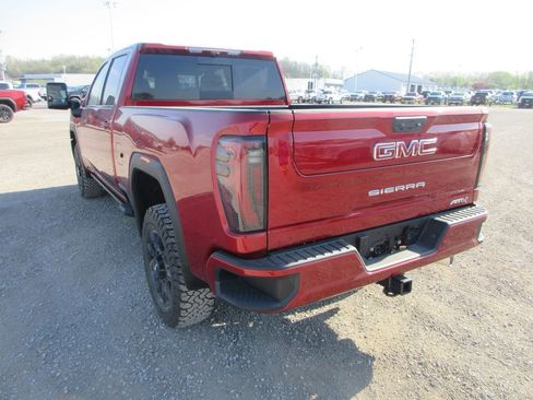 New 2026 GMC Sierra 2500 AT4 image 7