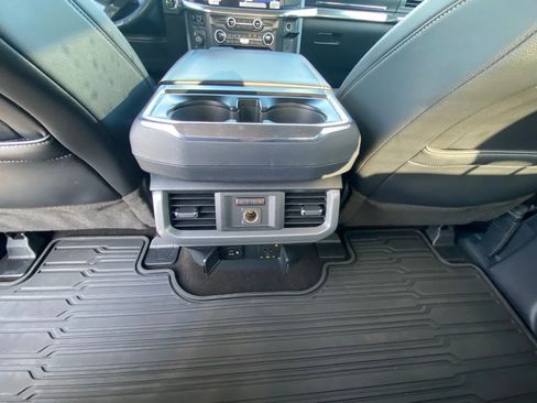 Certified 2022 Ford F150 Lariat w/ Equipment Group 502A High image 24