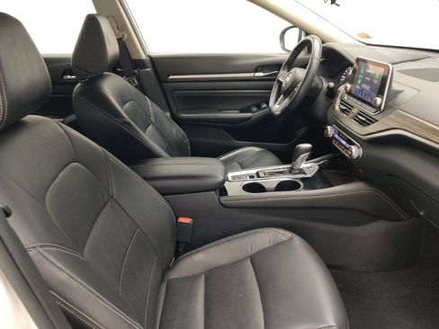 Used 2021 Nissan Altima 2.5 SL FWD image 21