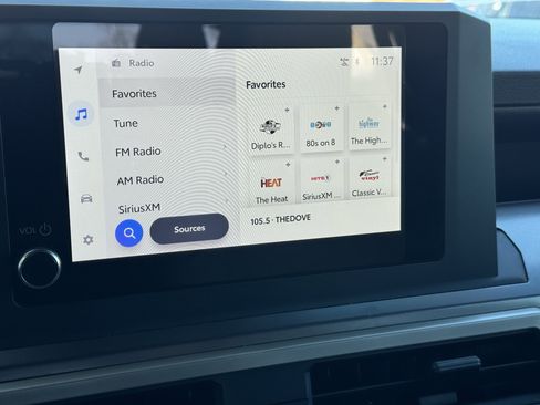 Used 2025 Toyota Tacoma SR5 image 26