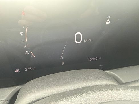 Used 2025 Buick Encore GX Preferred FWD image 23