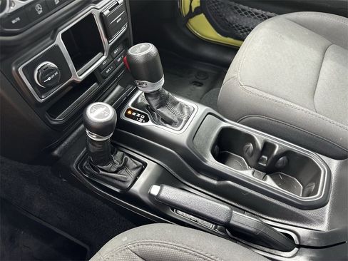 Used 2023 Jeep Wrangler Sport image 25