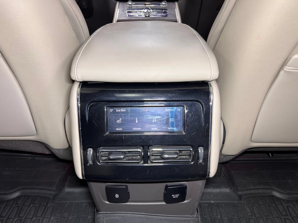 Used 2020 Lincoln Aviator Reserve w/ Equipment Group 201A AWD/4WD image 24