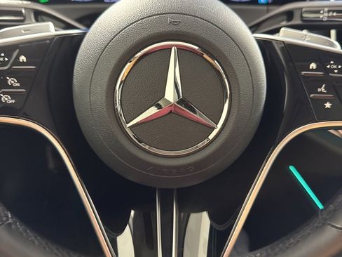 Certified 2025 Mercedes-Benz E 350 4MATIC Sedan image 32