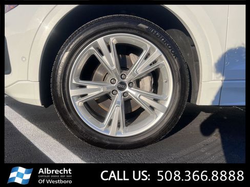 Used 2023 Audi Q8 Premium Plus w/ Premium Plus Package image 32