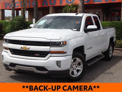 Used 2018 Chevrolet Silverado 1500 LT w/ All Star Edition AWD/4WD image 4