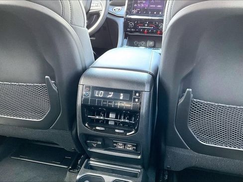New 2026 Jeep Grand Cherokee L 4WD image 20