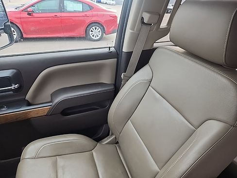 Used 2015 Chevrolet Silverado 1500 LTZ w/ Max Trailering Package image 9