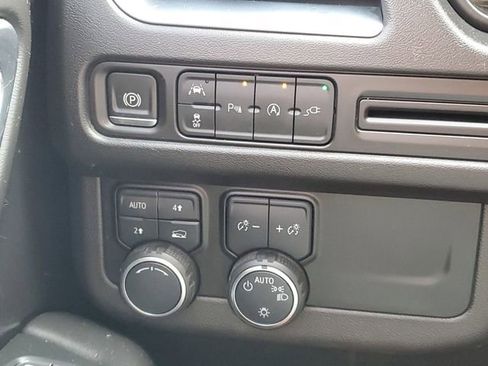 Certified 2021 Chevrolet Tahoe LS w/ Driver Alert Package AWD/4WD image 19