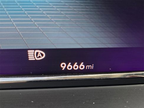 Certified 2025 Volkswagen Atlas SE w/ Panoramic Sunroof Package image 26