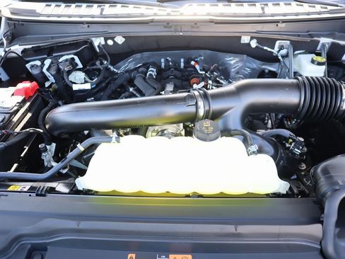 New 2025 Ford Expedition Platinum w/ Driver's Package image 20