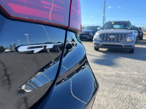 Used 2024 Kia Forte GT w/ GT2 Package image 5