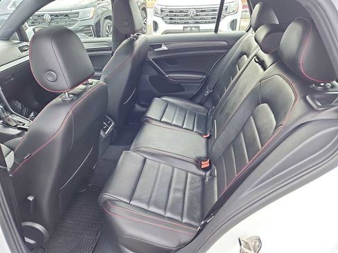 Used 2018 Volkswagen GTI SE w/ SE Leather Package image 30