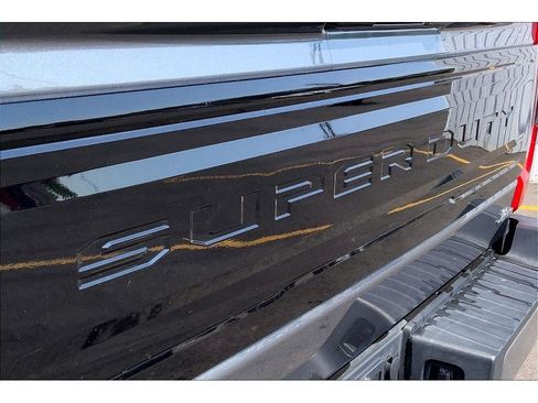 Used 2025 Ford F350 Platinum AWD/4WD image 9