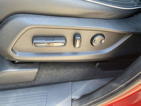 Used 2023 Honda Pilot Elite image 19