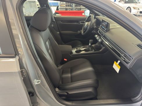 New 2026 Honda Civic Sport image 17