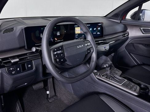 New 2026 Kia Sportage X-Line AWD/4WD image 13