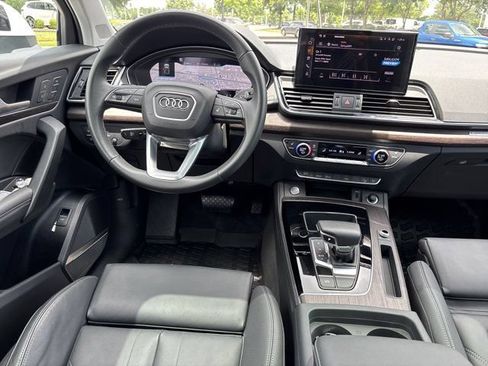 Used 2024 Audi Q5 2.0T Premium Plus w/ Premium Plus Package AWD/4WD image 18