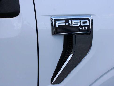 Used 2022 Ford F150 XLT w/ Equipment Group 302A High AWD/4WD image 13