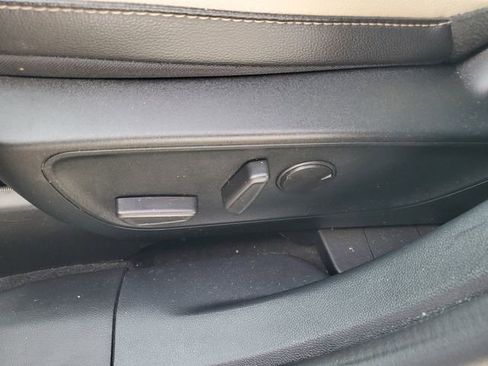 Used 2022 Ford Escape SEL w/ Technology Package image 25