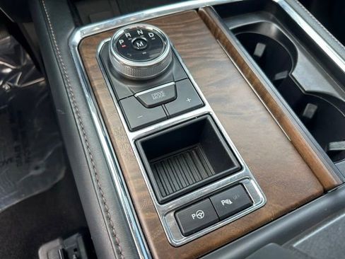 Certified 2020 Ford Expedition Platinum RWD image 24