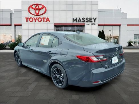 Used 2026 Toyota Camry LE FWD image 5