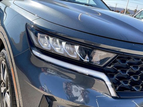 Used 2021 Kia Sorento S image 27