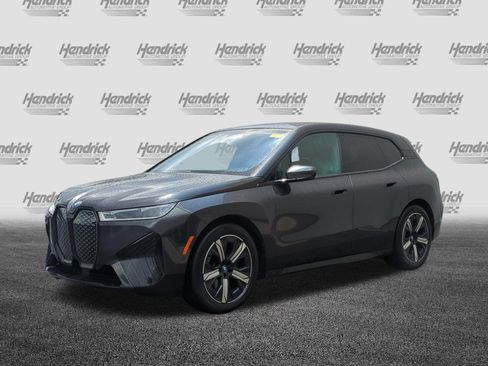 Used 2023 BMW iX xDrive50 w/ Premium Package AWD/4WD image 6