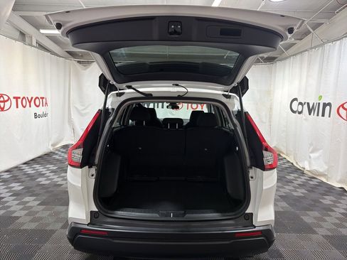 Used 2025 Honda CR-V EX image 16