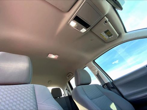 Used 2022 Toyota Tacoma SR image 13