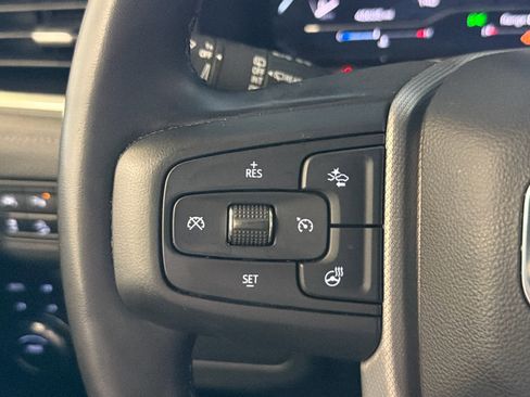 Used 2023 GMC Yukon XL Denali image 39