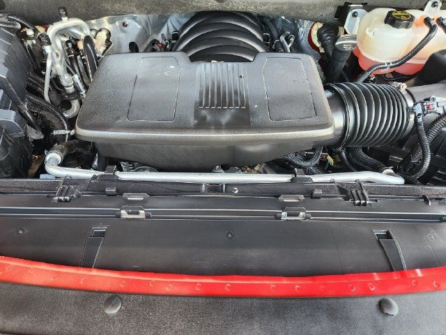 Used 2025 Chevrolet Tahoe LS RWD image 32