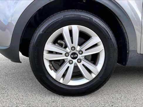 Used 2017 Kia Sportage LX w/ LX Popular Package AWD/4WD image 10