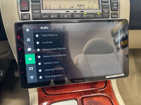 Used 2007 Lexus SC 430 Convertible RWD image 30