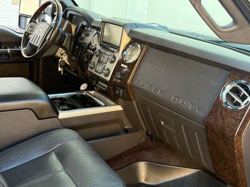Used 2014 Ford F250 Platinum w/ FX4 Off-Road Package image 16