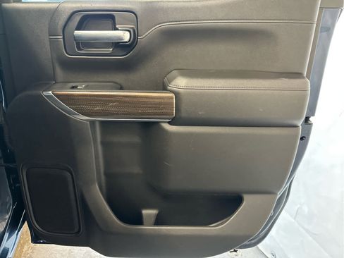 Used 2021 Chevrolet Silverado 1500 RST image 32