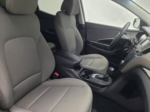 Used 2018 Hyundai Santa Fe Sport image 21