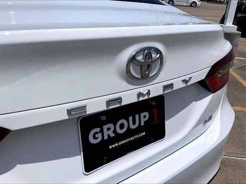 Certified 2022 Toyota Camry LE FWD image 30