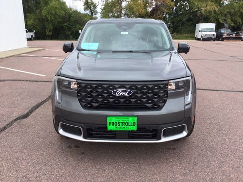 New 2025 Ford Maverick Lariat w/ 4K Tow Package image 3