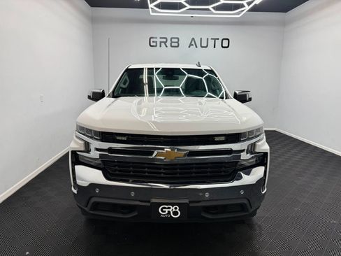 Used 2020 Chevrolet Silverado 1500 LT w/ Convenience Package AWD/4WD image 2