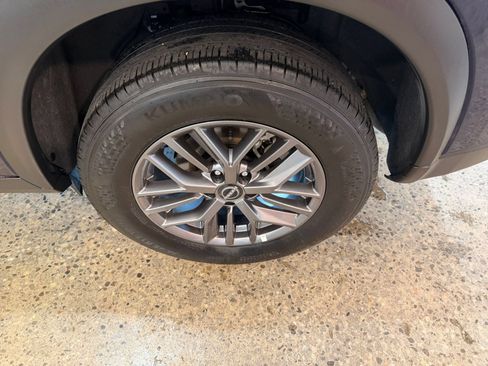 Used 2026 Nissan Rogue SV AWD/4WD image 31