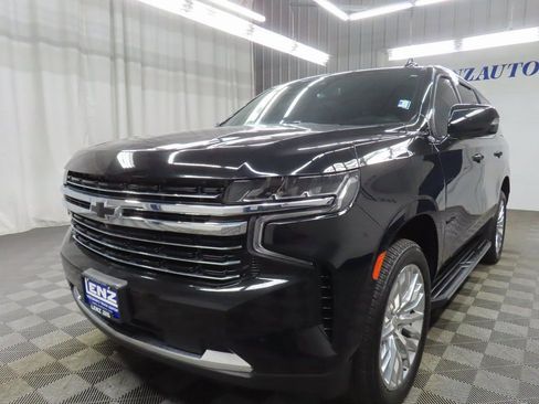 Used 2024 Chevrolet Tahoe LT w/ Luxury Package image 6