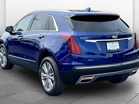 Certified 2025 Cadillac XT5 Premium Luxury w/ Technology Package AWD/4WD image 11