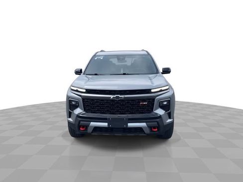 Certified 2025 Chevrolet Traverse Z71 AWD/4WD image 3