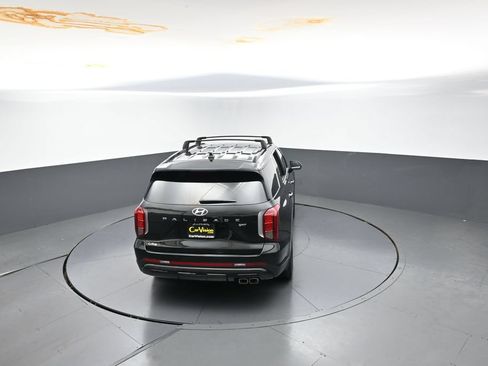 Used 2023 Hyundai Palisade XRT FWD image 3