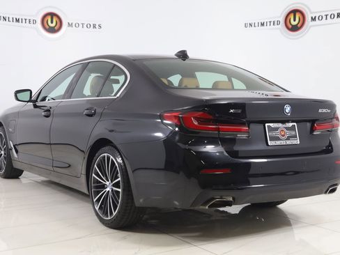 Used 2023 BMW 530e xDrive w/ Premium Package AWD/4WD image 4