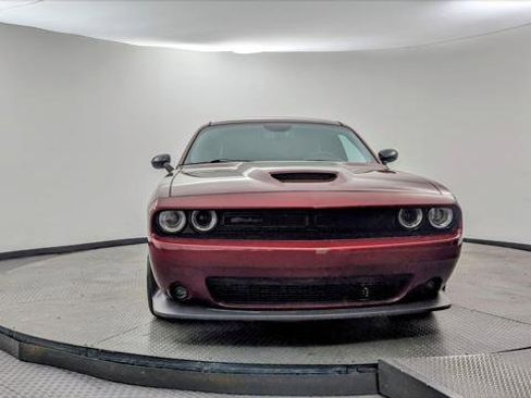 Used 2019 Dodge Challenger GT w/ Plus Package image 12