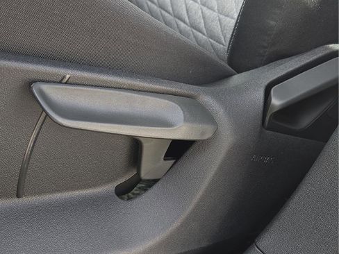 New 2026 Volkswagen Tiguan S FWD image 18