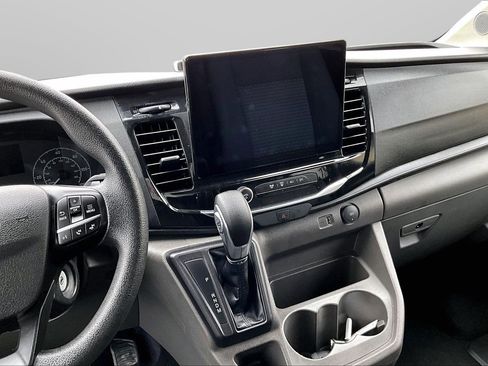 Used 2023 Ford Transit 350 XLT image 6