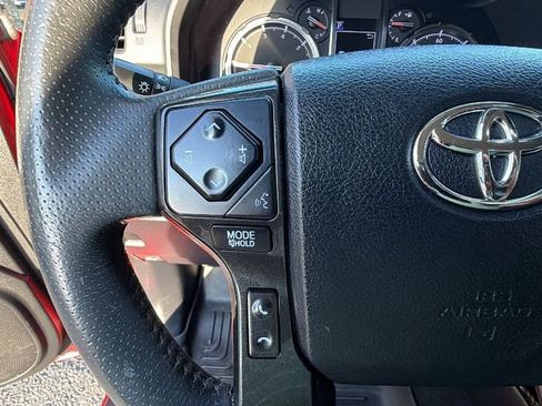 Used 2021 Toyota 4Runner TRD Off-Road Premium image 22